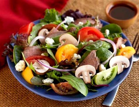 Steak Salad with Blue Cheese Crumbles — Melissas Produce