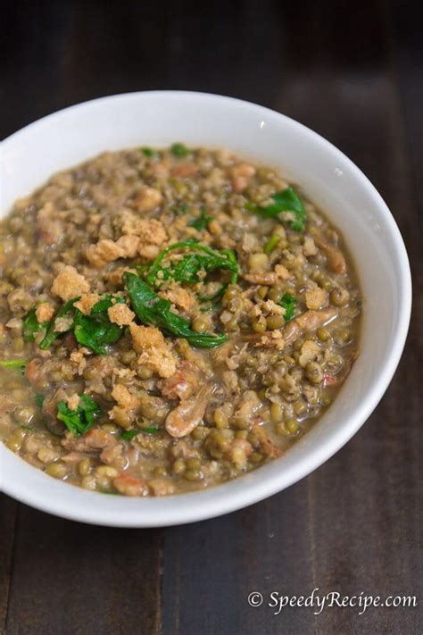 Ginisang Munggo (Sauteed Mung Beans with Spinach) - speedyrecipe.com