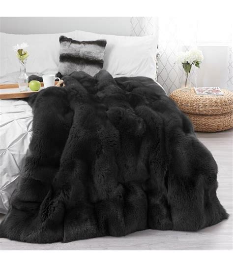 Furrier-Made in the USA Blankets at FurSource.com