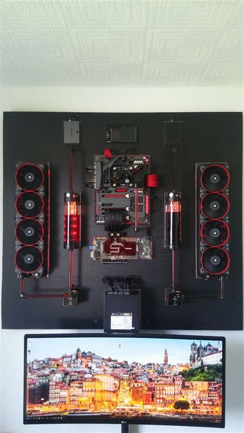 My first Wallmount PC. | Pc bauen, Computerspielraum, Gamer zimmer