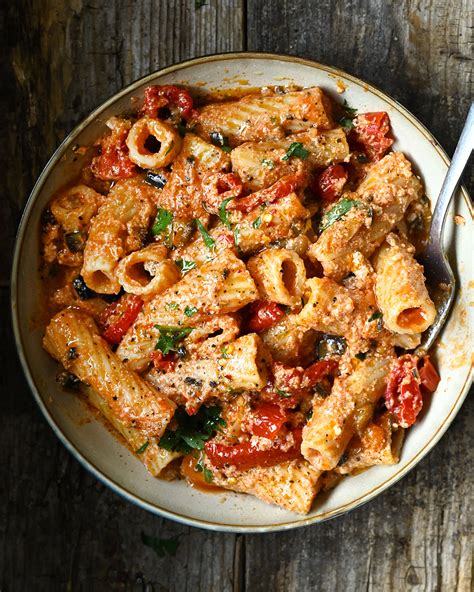 Eggplant and sun dried tomato pasta with ricotta - Serving Dumplings