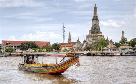 Bangkok City & Temples Tour - Taxi Service from Bangkok to all destinations in Thailand