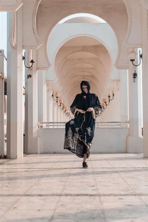 Floating Mosque in Jeddah, Saudi Arabia. Sony a7iii + 28-70, 2.8 [@tintimruivo] : SonyAlpha