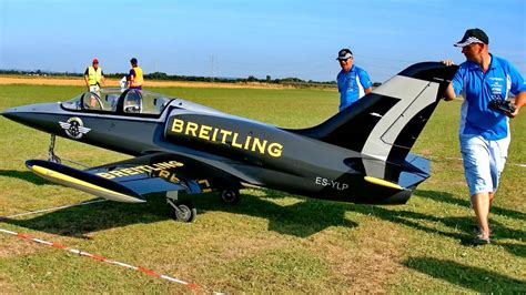 THE WORLD´S BIGGEST RC SCALE MODEL TURBINE JET L-39 ALBATROS XXXL / Euroflugtag Rheidt 2016 ...