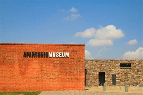 Top Johannesburg Activities for Luxury Travel - Apartheid Museum Tour