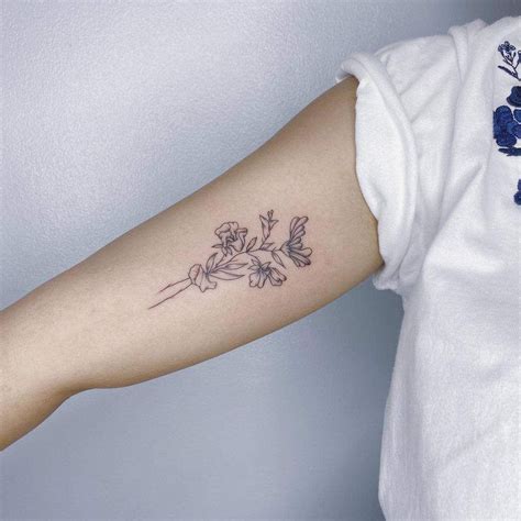 25+ Honeysuckle Tattoo Color - ProbjodEsam