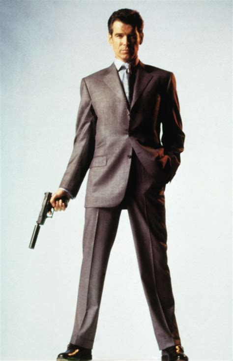 James Bond Suit Pierce Brosnan