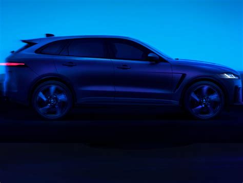 2023 Jaguar F-Pace Outshines The GLC-Class