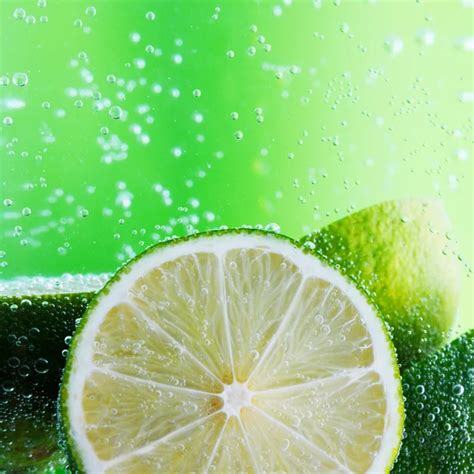 Lime slice in water — Stock Photo © yellow2j #7966952