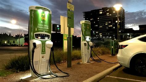 Finding Electric Car Charging Stations Made Easy