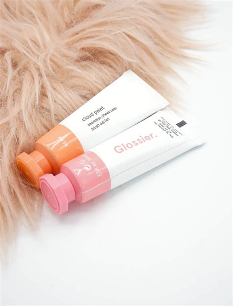 These 2 Glossier Cloud Paints Give That Effortless Cheek Color