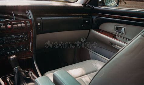 Interior of Center Console of Audi A8 D2 Editorial Stock Photo - Image of equipment, auto: 257248803