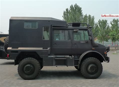 mercedes unimog u5000 (13) - BenzInsider.com - A Mercedes-Benz Fan Blog