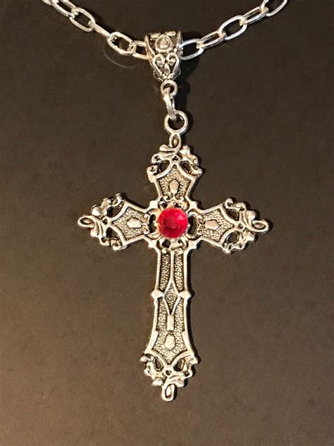 Large Cross on Chunky Chain Gothic - Etsy UK