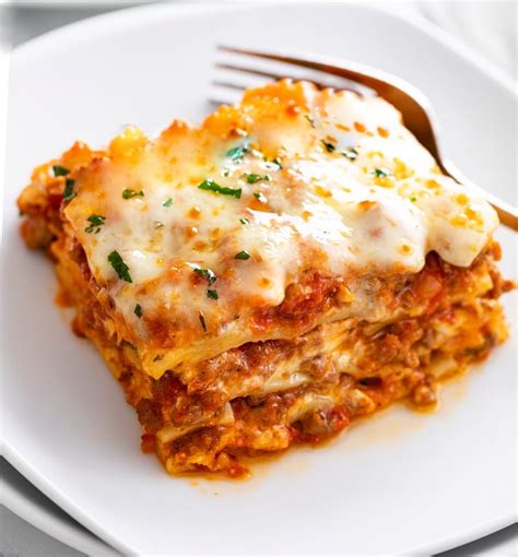 Best Ever Easy Lasagna Recipe | Besto Blog