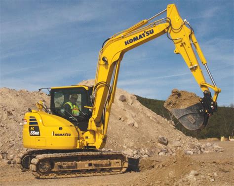 Komatsu Excavators Summarized — 2018 Spec Guide — Compact Equipment Magazine