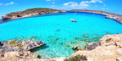 Blue Lagoon Malta | Is it worth visiting Blue Lagoon?