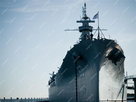 Premium Photo | Battleship of us navy at the museum in mobile, al.