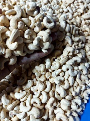 Whole Cashew Kernels, W240, 10kg at best price in Chennai | ID: 2850543765191