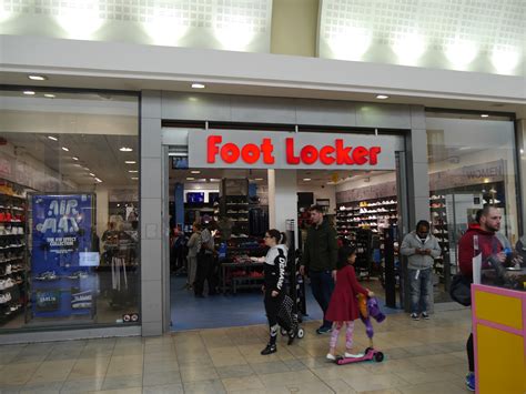 File:Foot Locker, Southside Wandsworth.jpg - Wikimedia Commons