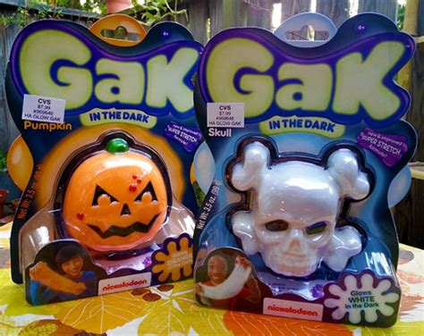 Nickelodeon Gak: Halloween Editions! | Dinosaur Dracula!