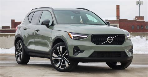 2023 Volvo XC40: Photos, Specs & Review - Forbes Wheels