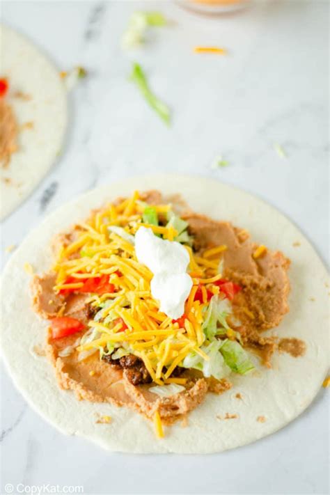 Taco Bell Burrito Supreme - CopyKat Recipes