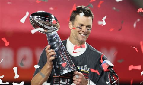 Tom Brady wins 5th career Super Bowl MVP award