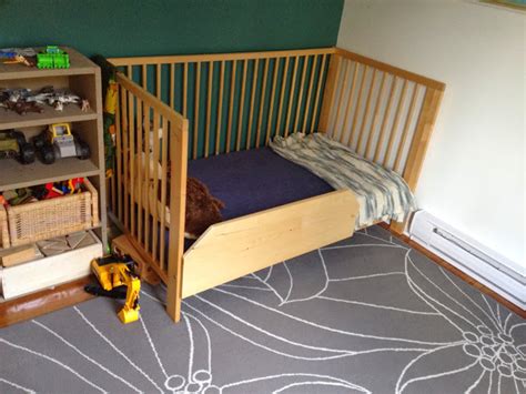 7 DIY Bed Rails for Toddler - Cool DIYs