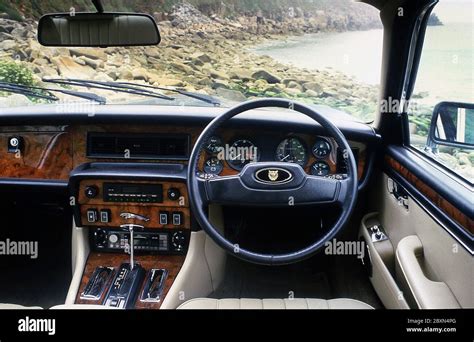 Interior of a 1986 Jaguar XJ6 Sovereign 4.2 in Cornwall UK Stock Photo - Alamy