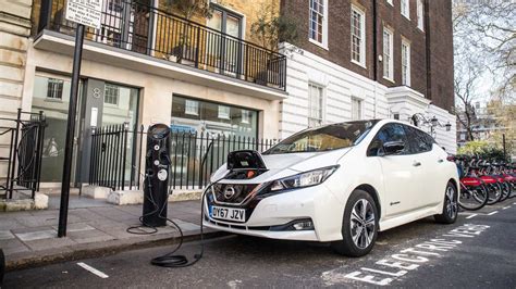 Over 750,000 Electric Cars Now On UK Roads