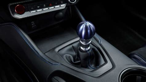 2024 Ford Mustang Dark Horse interior revealed with titanium shift knob