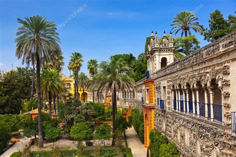 Real Alcazar Gardens in Seville Spain — Stock Photo © Violin #65836081