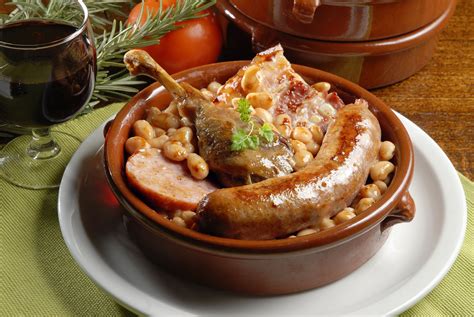 Recette cassoulet au canard confit - Marie Claire