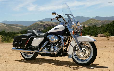 Harley Davidson Road King Classic wallpaper - Motorcycle wallpapers - #2959