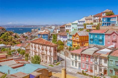 18 BEST Things to do in Valparaíso, Chile & Complete Guide to Visiting