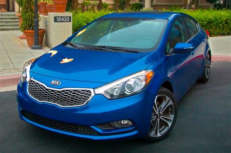 Used 2014 Kia Forte Sedan Pricing & Features | Edmunds