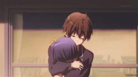 Hug Anime GIF - Hug Anime Love - Discover & Share GIFs