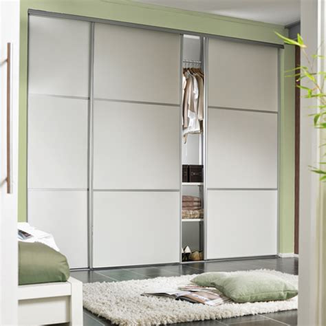 Wardrobe Sliding Fitting for 3 Doors (Overlap) 70 Kg with 3 Mtr track Online in India | Benzoville