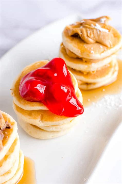 95+ Pancake Toppings Ideas - A List of Popular Topppings and Others to Consider!