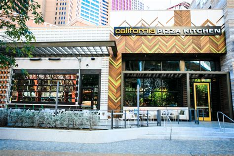 California Pizza Kitchen heading to Canada | 2020-02-05 | Food Business News