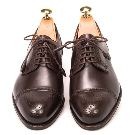 Women derby office shoes in brown leather