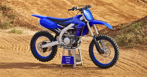 First Look: 2022 Yamaha Four-Stroke Models - Dirt Bike Test