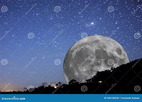 Super Harvest Moon. Super Full Moon with Dark Background. Europe. Horizontal Photography Stock ...