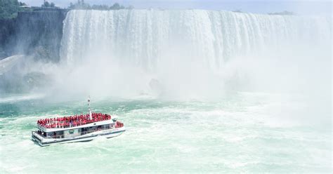 Boat Ride Under Niagara Falls Canada | Kids Matttroy