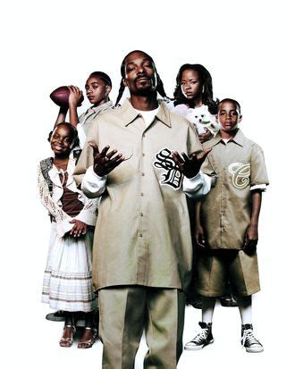 Snoop Dogg Is Also Making a Family Sitcom - Slideshow - Vulture