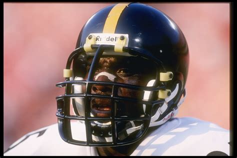 Best pics of Pittsburgh Steelers LB Greg Lloyd