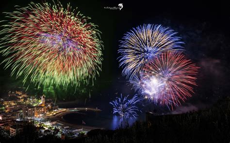 Rainbow Fireworks | JuzaPhoto