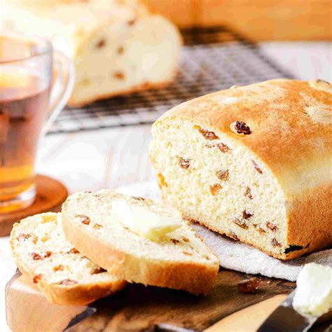 Recipe for Homemade Raisin Bread