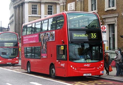 London Bus Routes | Route 35: Clapham Junction - Shoreditch